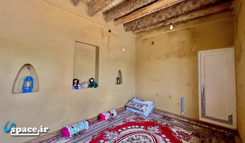 نمای داخلی سوئیت های یاس 1 و 2 اقامتگاه بوم گردی پاریو - جم - روستای پشتو